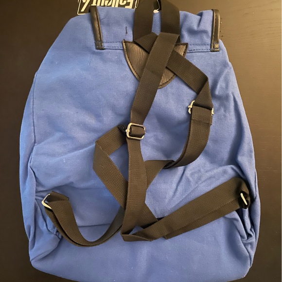 Fallout 4 Bioworld backpack - Picture 3 of 7